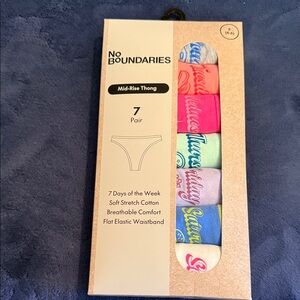 No Boundaries Mid-Rise Thong 7-Pack - Multicolor